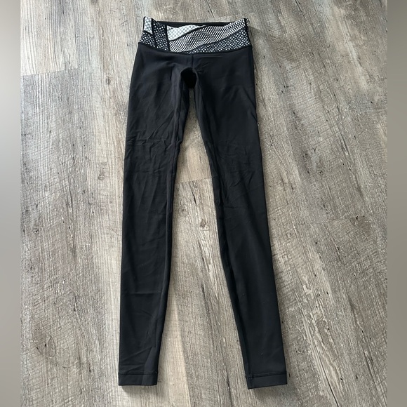 lululemon athletica Pants - Lululemon legging (reversible)
